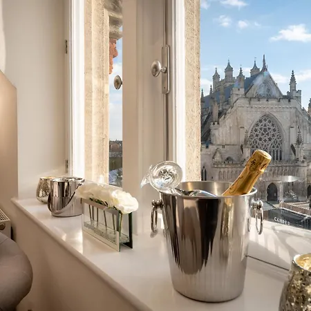 Cathedral View - An Exclusive Private Apartment On Cathedral Green, Exeter Exterior photo